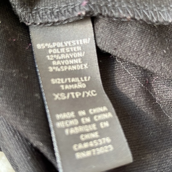 Black peplum top with lace top - Picture 4 of 4